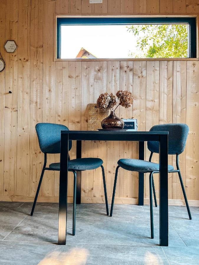 Elysian Fields - The Island Tiny House Bed & Breakfast Sadu ภายนอก รูปภาพ